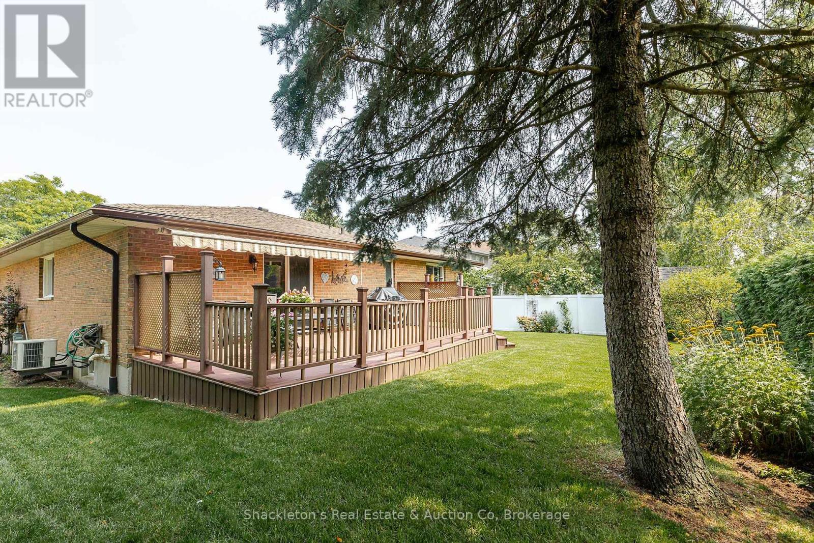 229 Briarhill Drive, Stratford, Ontario  N5A 7T1 - Photo 42 - X13675500