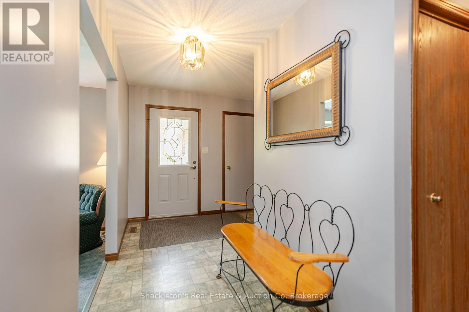 229 Briarhill Drive, Stratford, Ontario  N5A 7T1 - Photo 6 - X13675500