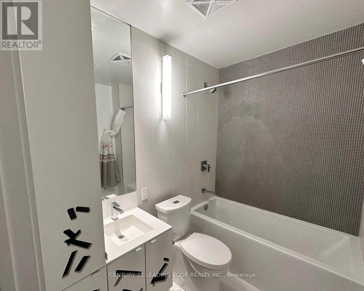 2512 - 125 Peter Street, Toronto, Ontario  M5V 0M2 - Photo 6 - C13675366