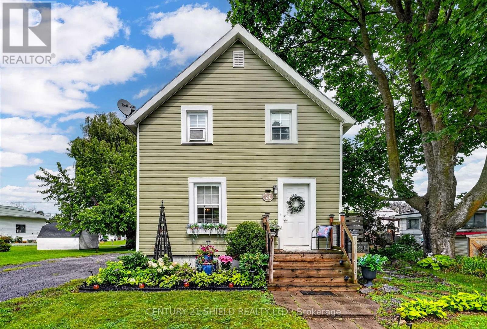 22 WALES DRIVE, South Stormont, Ontario