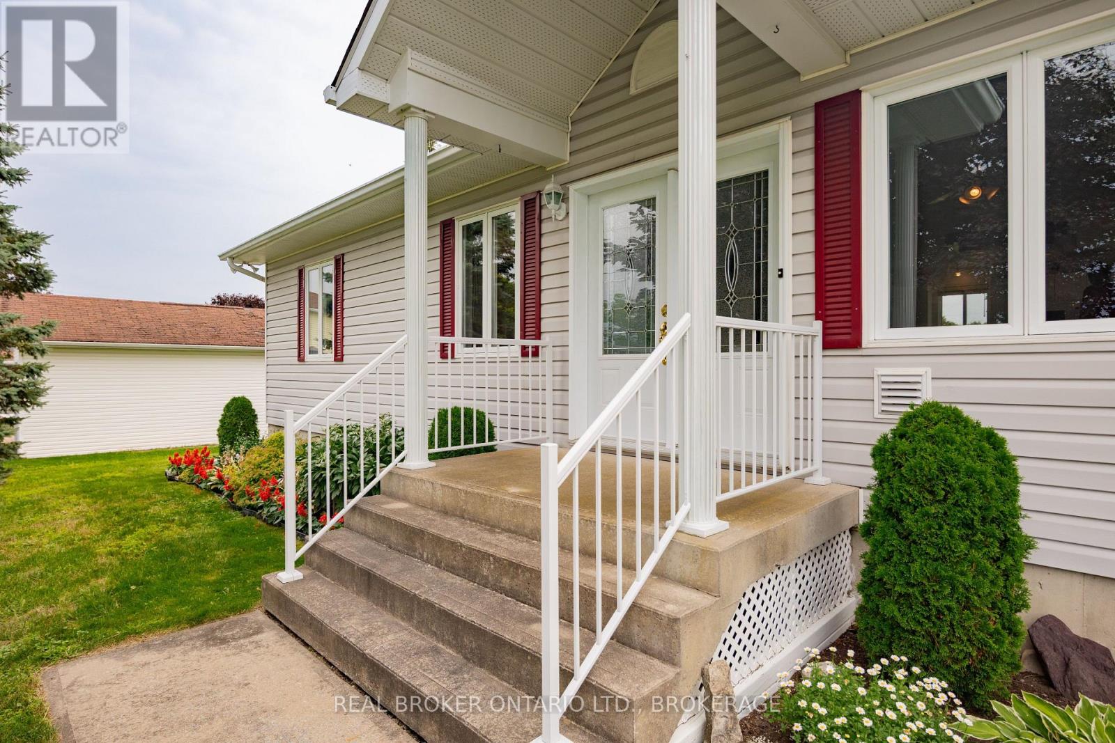 20392 Roy Crescent, South Glengarry, Ontario K0C 1L0 - Photo 2 - X13675462