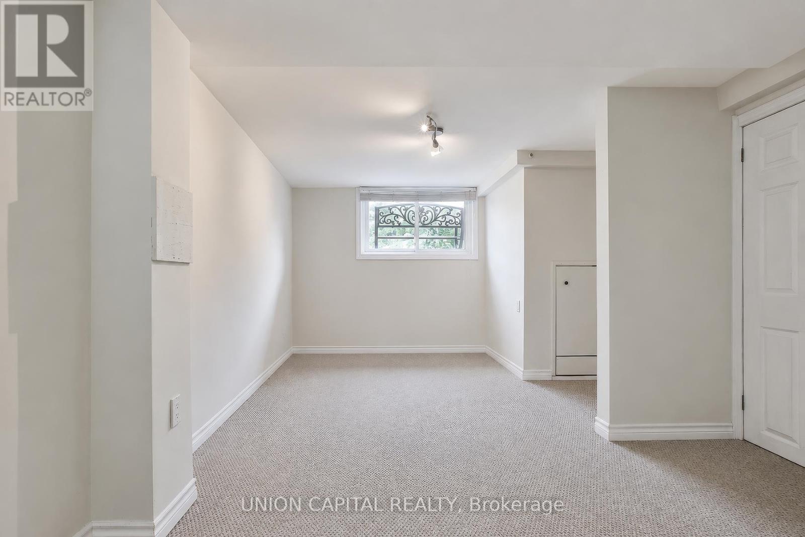 Lower - 50 Wichey Road, Toronto, Ontario M1C 2H9 - Photo 4 - E13675364