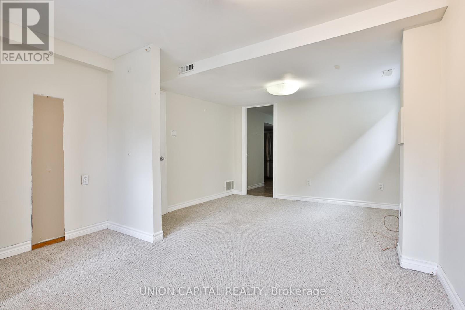 Lower - 50 Wichey Road, Toronto, Ontario M1C 2H9 - Photo 7 - E13675364