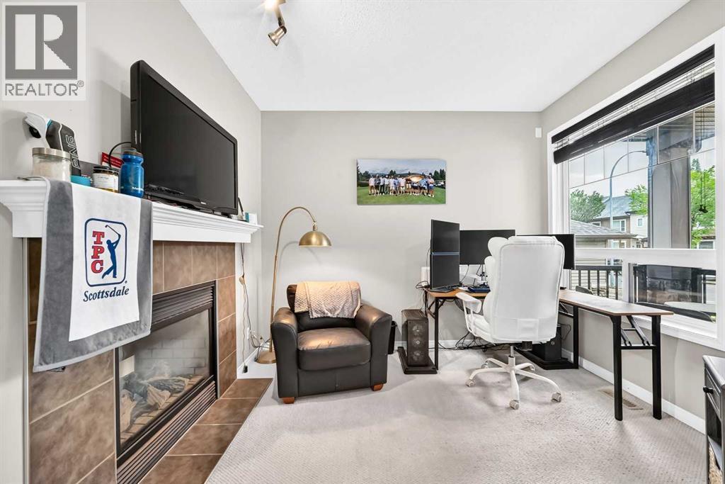121 Chapalina Heights SE, Calgary, Alberta  T2X 0B2 - Photo 6 - A2334750