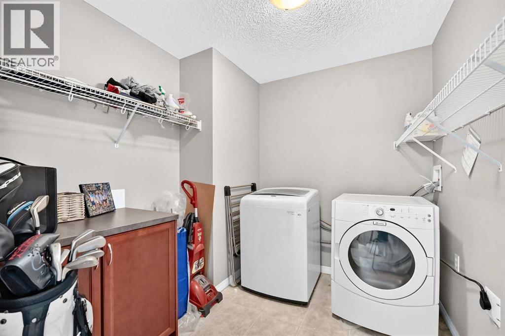 121 Chapalina Heights SE, Calgary, Alberta  T2X 0B2 - Photo 33 - A2334750