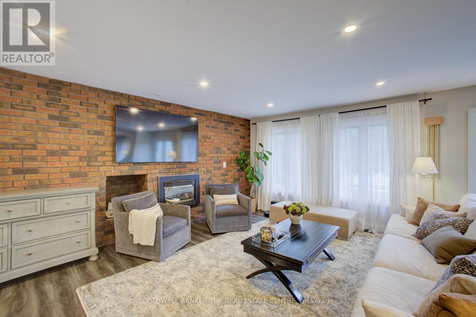 89 King Street, Essa (Angus), Ontario  L0M 1B0 - Photo 5 - N13675400