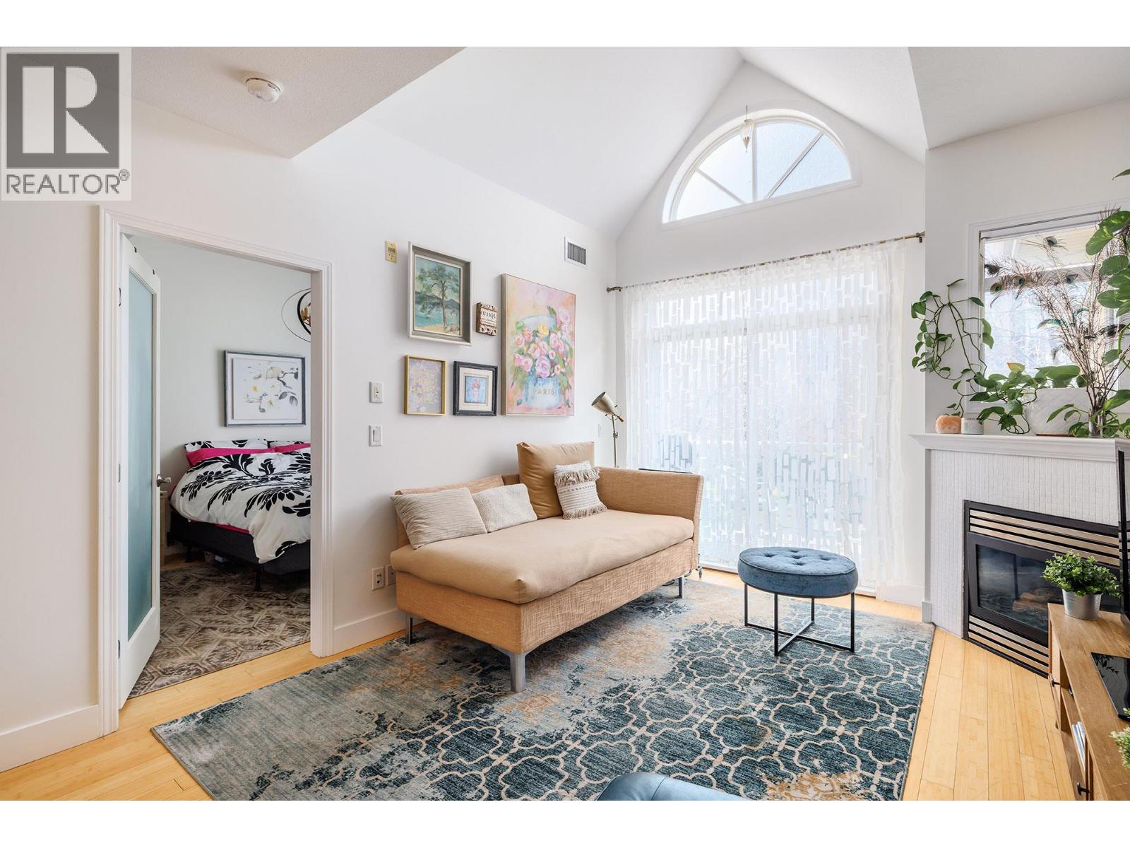1088 Sunset Drive Unit# 247, Kelowna, British Columbia  V1Y 9W1 - Photo 3 - 10397709