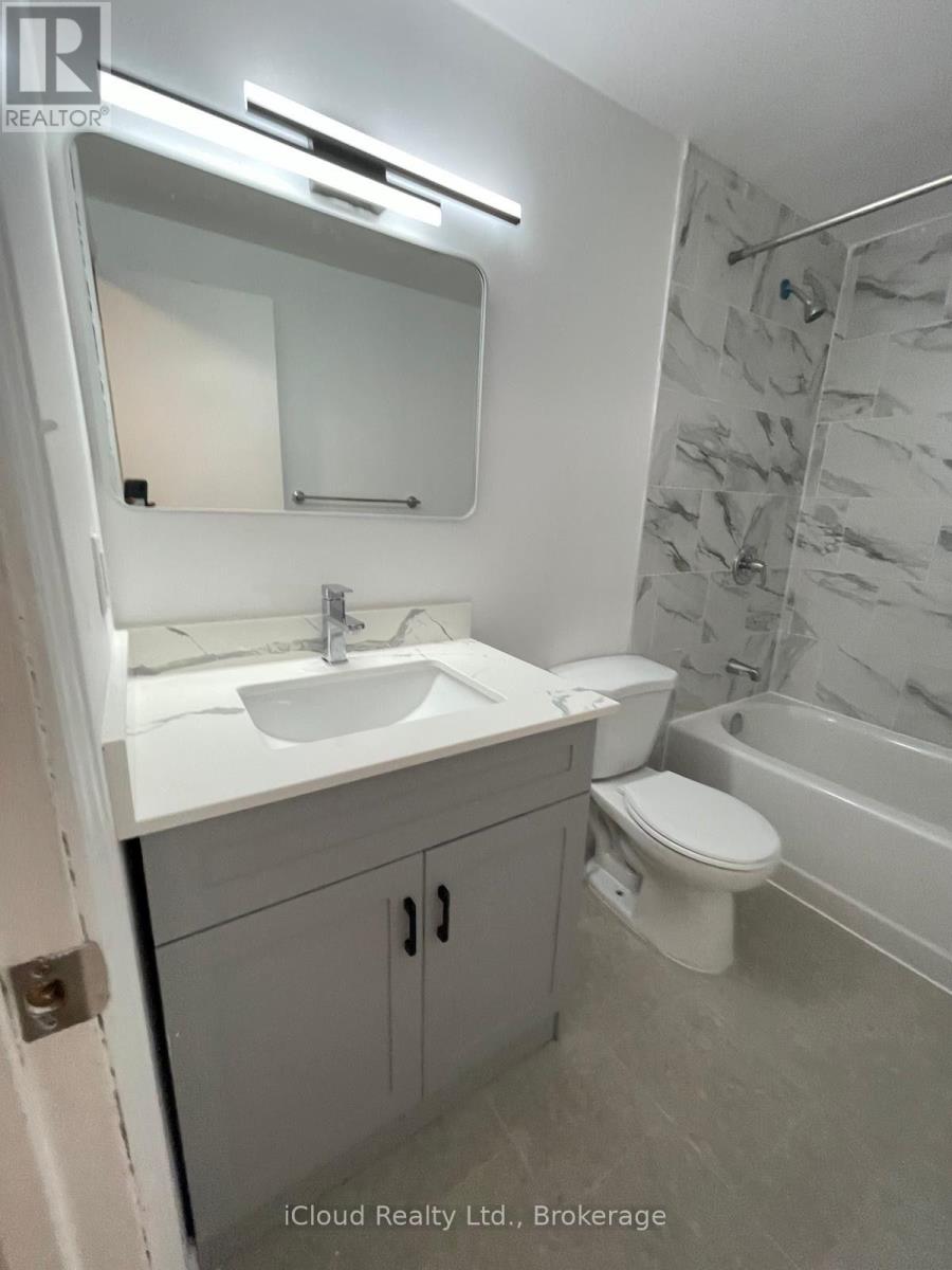 36 Sylvia Street, Barrie (Grove East), Ontario  L4M 5J4 - Photo 4 - S13675410