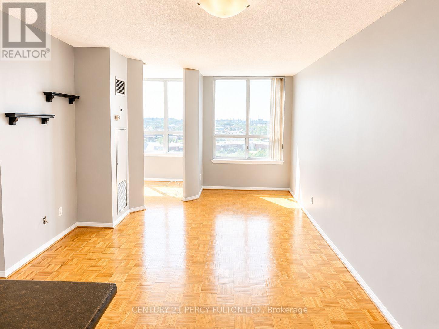 1201 - 1625 Pickering Parkway, Pickering, Ontario  L1V 6Z6 - Photo 7 - E13675206