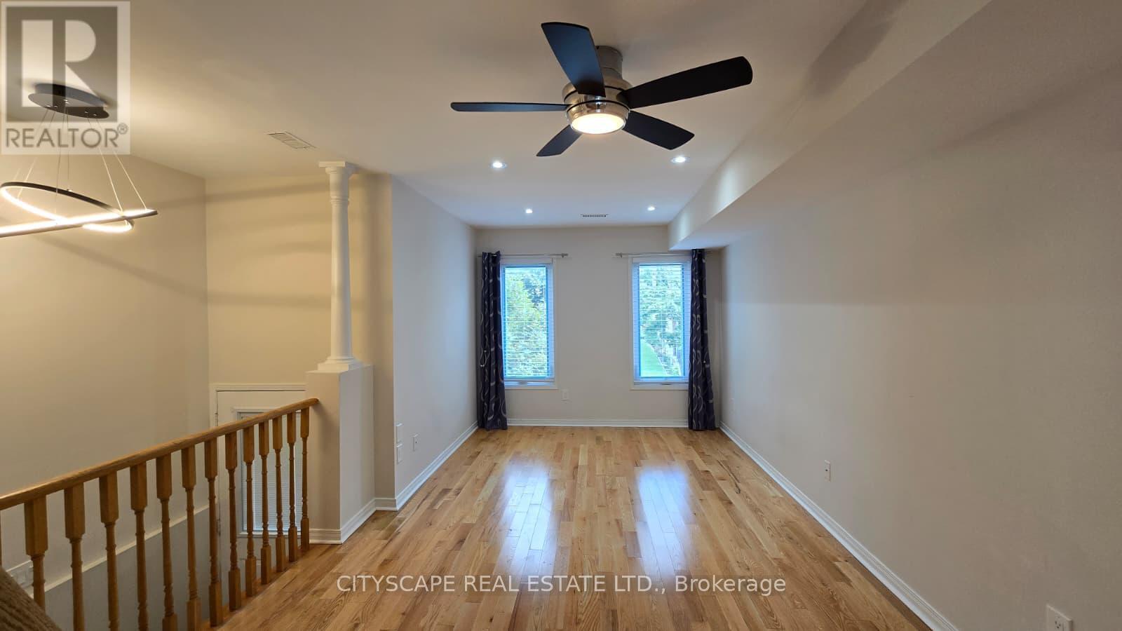46 - 1050 Bristol Road W, Mississauga, Ontario  L5V 2E8 - Photo 2 - W13670692