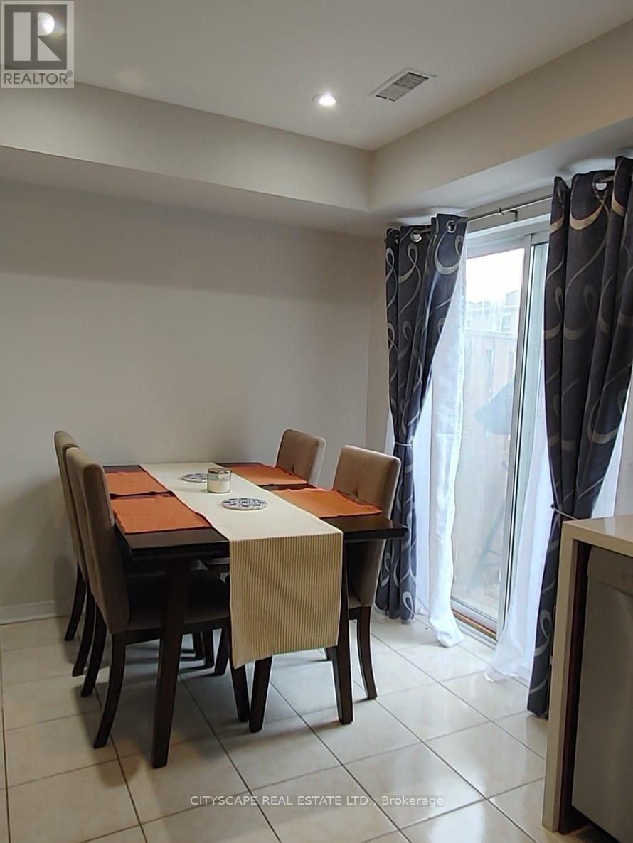 46 - 1050 Bristol Road W, Mississauga, Ontario  L5V 2E8 - Photo 9 - W13670692