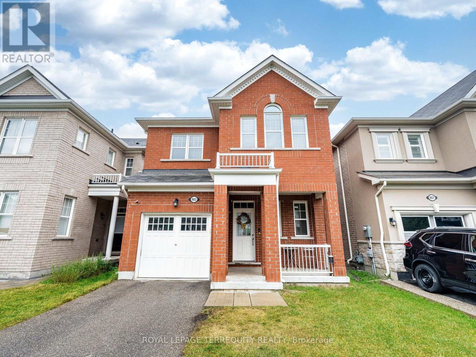903 PENSON CRESCENT, Milton, Ontario