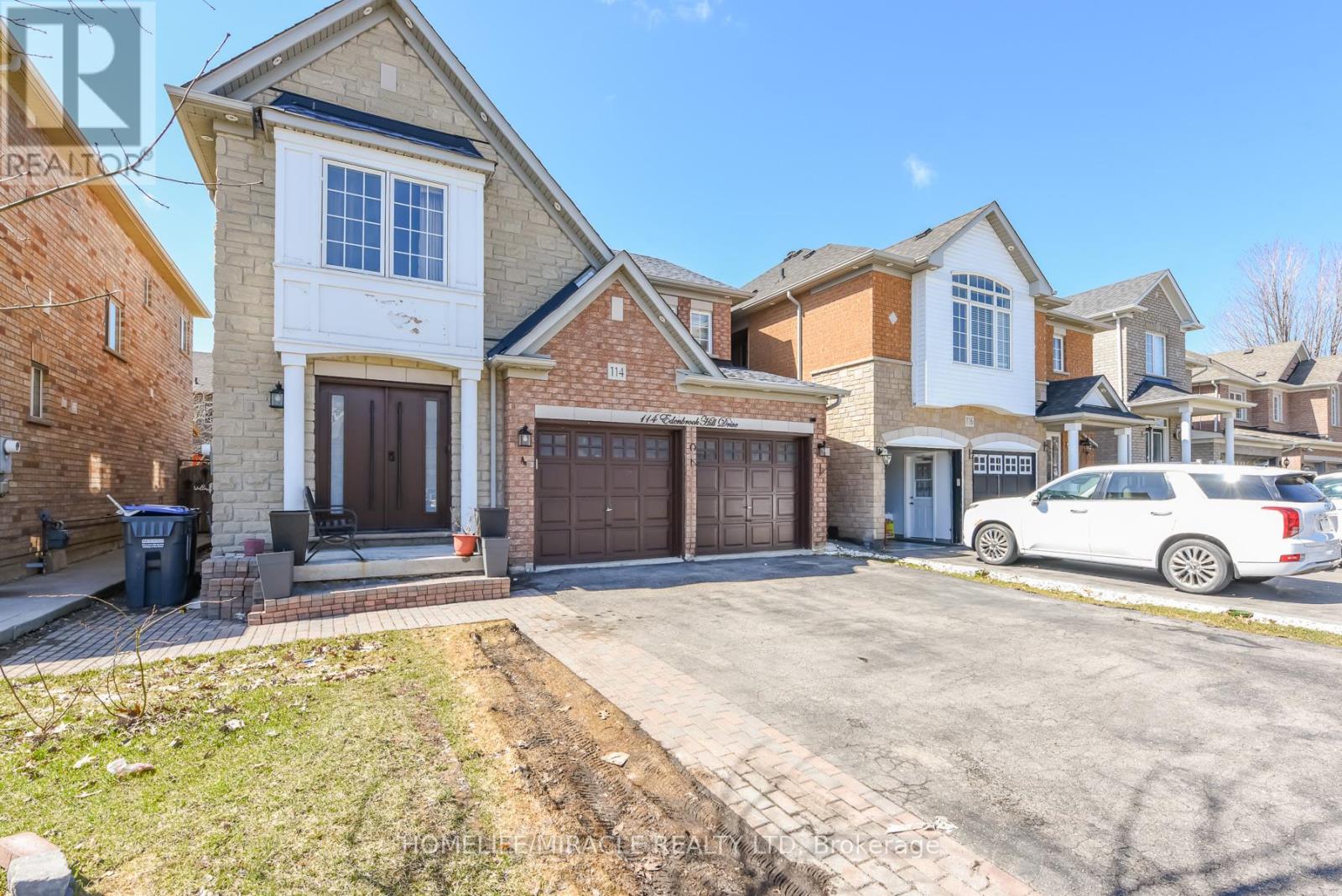 114 Edenbrook Hill Drive, Brampton, Ontario  L7A 2P2 - Photo 2 - W13675398