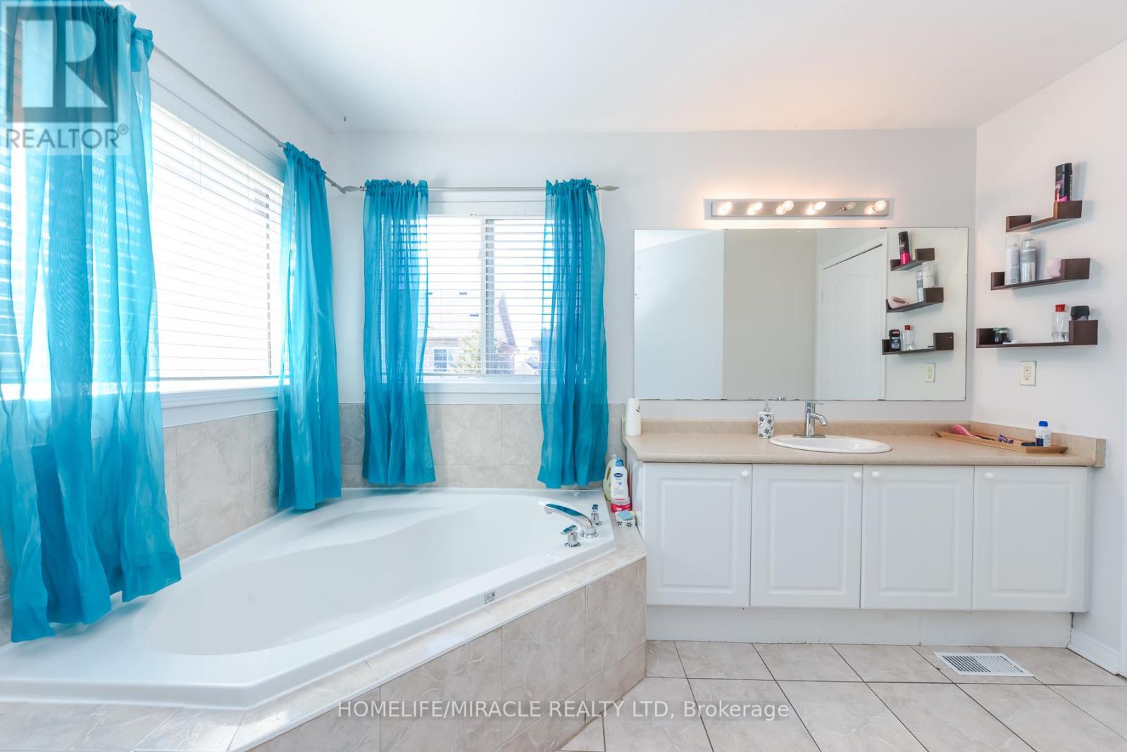 114 Edenbrook Hill Drive, Brampton, Ontario  L7A 2P2 - Photo 22 - W13675398