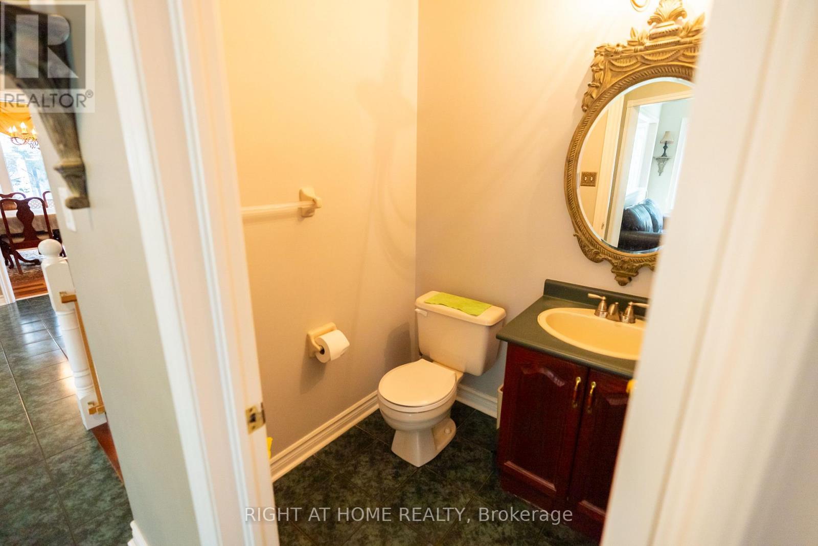 2427 Erin Centre Boulevard, Mississauga, Ontario  L5M 5B3 - Photo 11 - W13675416