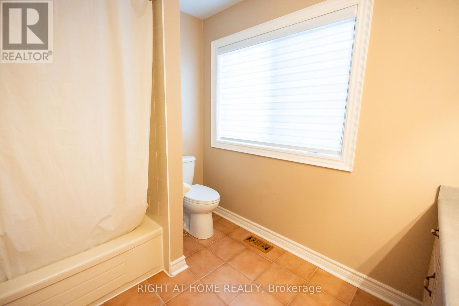 2427 Erin Centre Boulevard, Mississauga, Ontario  L5M 5B3 - Photo 24 - W13675416