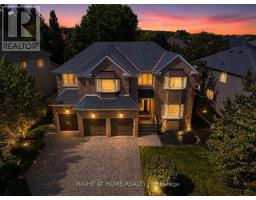 2427 ERIN CENTRE BOULEVARD, Mississauga, Ontario