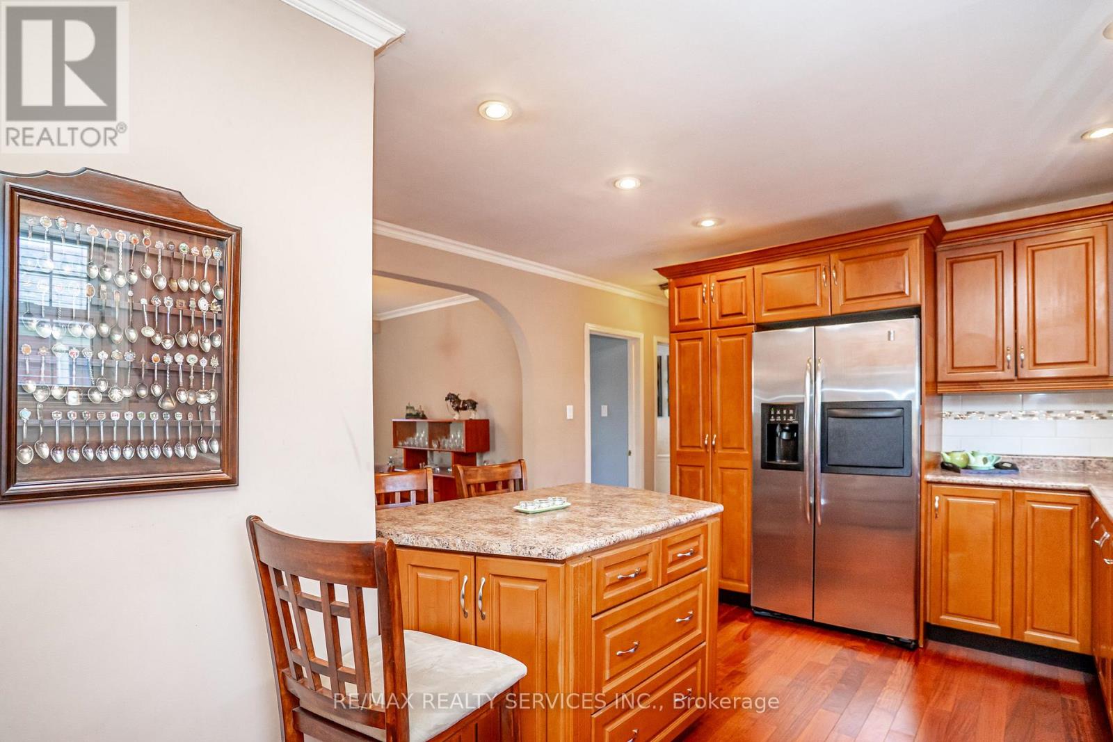 87 Ambleside Drive, Brampton, Ontario  L6Y 1C1 - Photo 14 - W13675466
