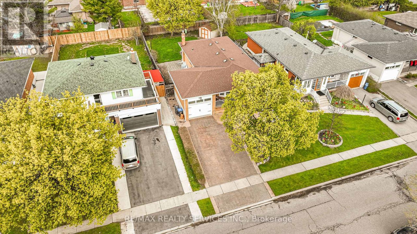 87 Ambleside Drive, Brampton, Ontario  L6Y 1C1 - Photo 40 - W13675466