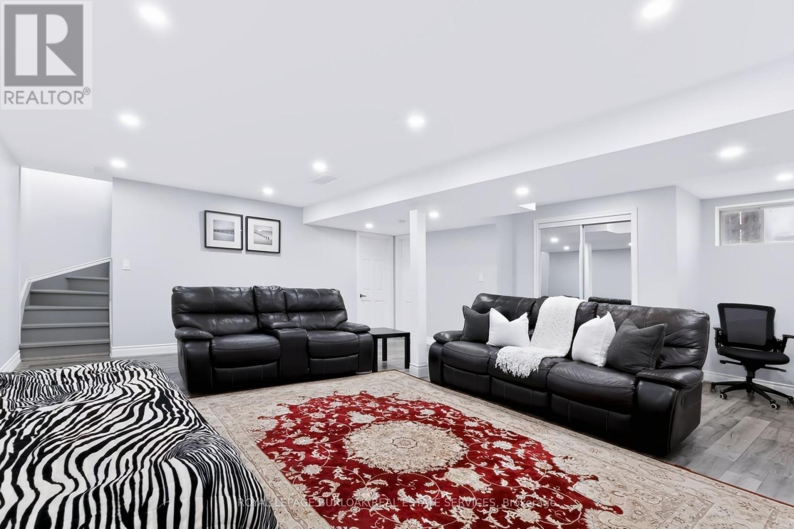 4130 Foxwood Drive, Burlington, Ontario  L7M 4L3 - Photo 19 - W13675470