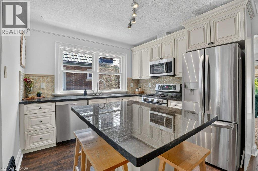 46 Filbert Street, Kitchener, Ontario  N2H 1Y2 - Photo 11 - 40852259