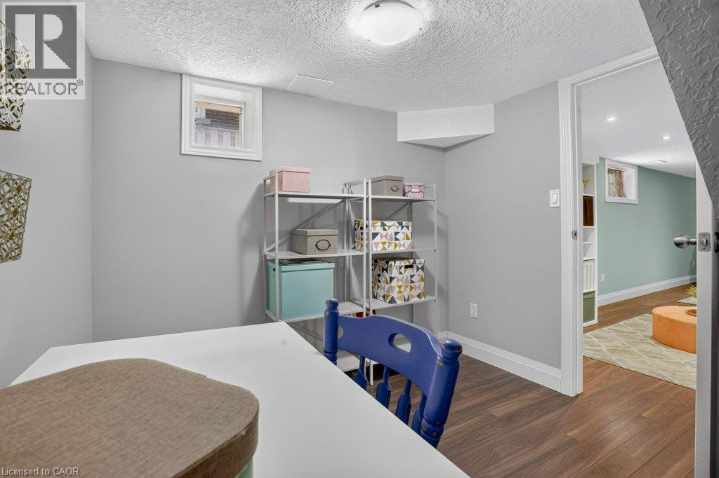 46 Filbert Street, Kitchener, Ontario  N2H 1Y2 - Photo 34 - 40852259