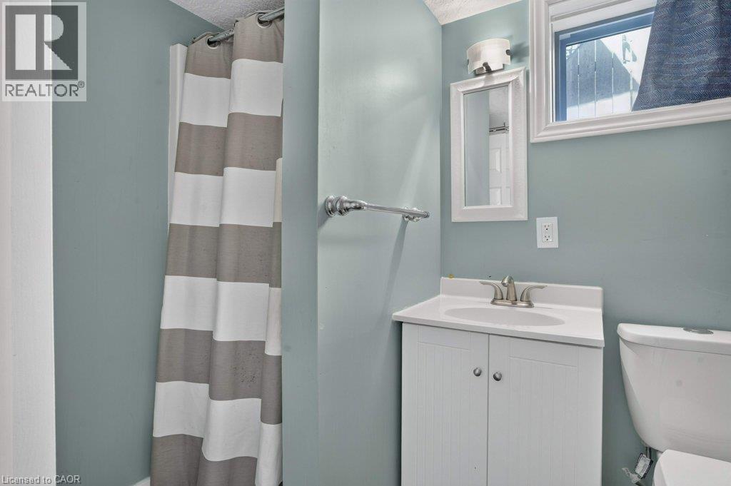 46 Filbert Street, Kitchener, Ontario  N2H 1Y2 - Photo 36 - 40852259