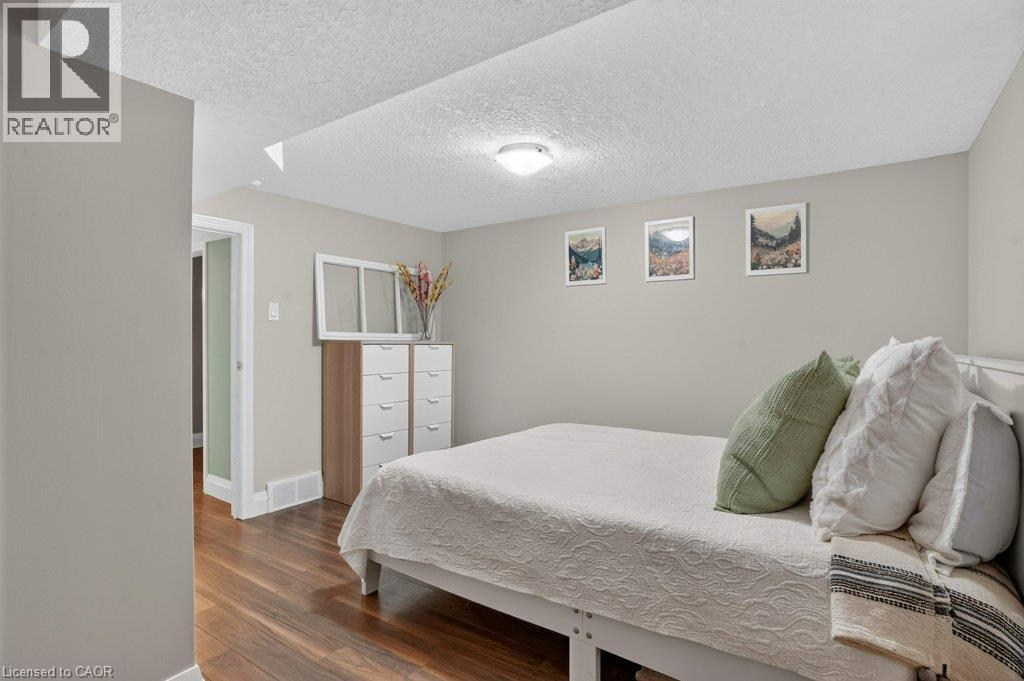 46 Filbert Street, Kitchener, Ontario  N2H 1Y2 - Photo 38 - 40852259