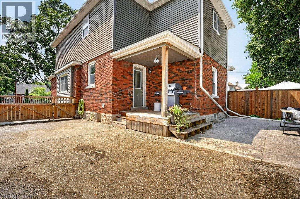 46 Filbert Street, Kitchener, Ontario  N2H 1Y2 - Photo 39 - 40852259