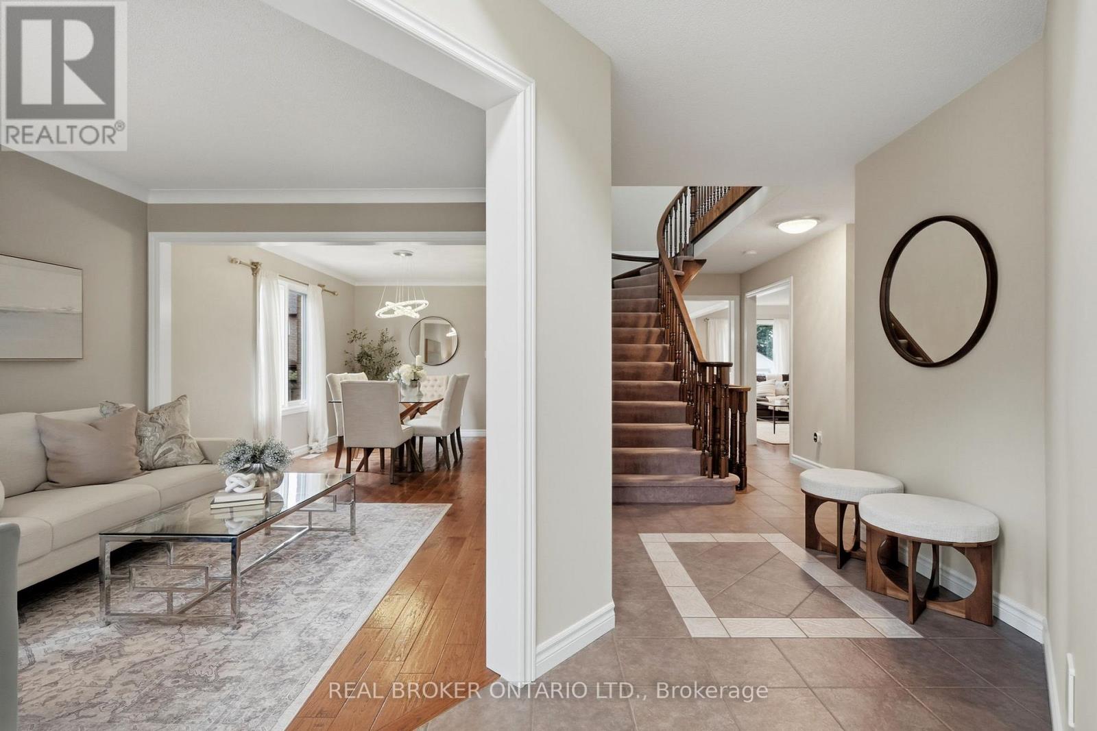 34 Keewaydin Street, Hamilton, Ontario  L0R 2H6 - Photo 5 - X13675376