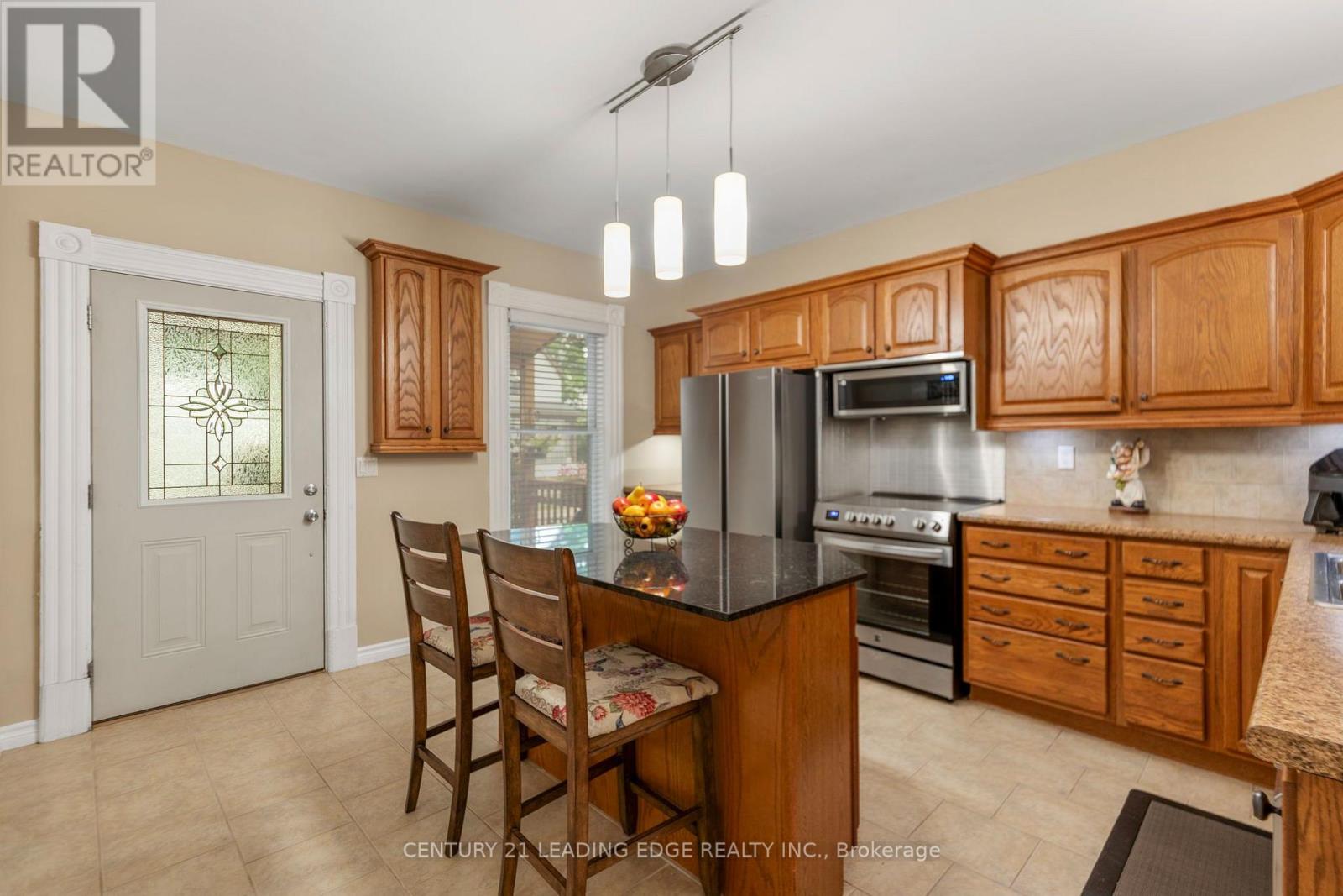 21 Georgina Street, Brockville, Ontario  K6V 2B6 - Photo 14 - X13675386