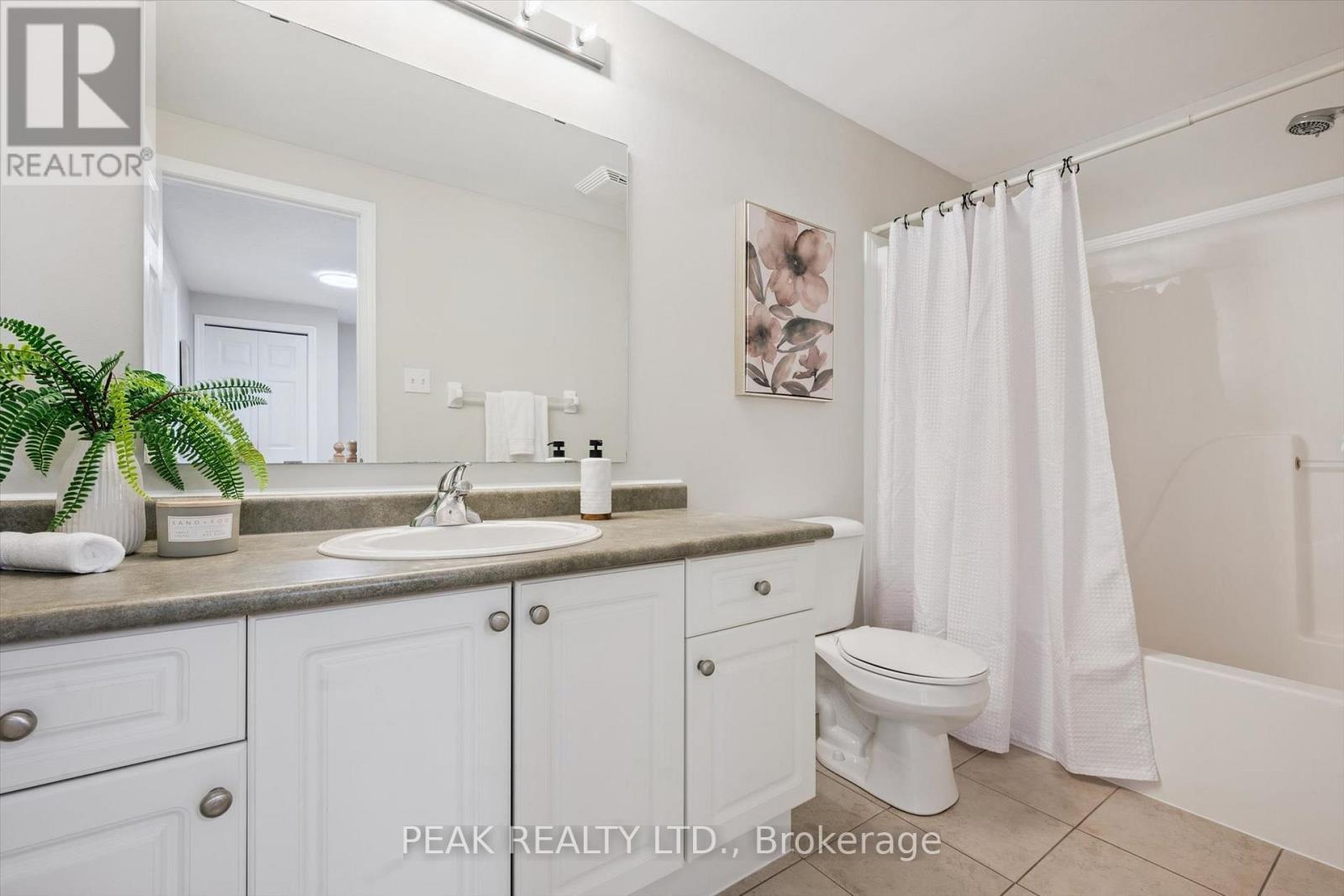 166 Windflower Drive, Kitchener, Ontario  N2E 3T2 - Photo 20 - X13675406