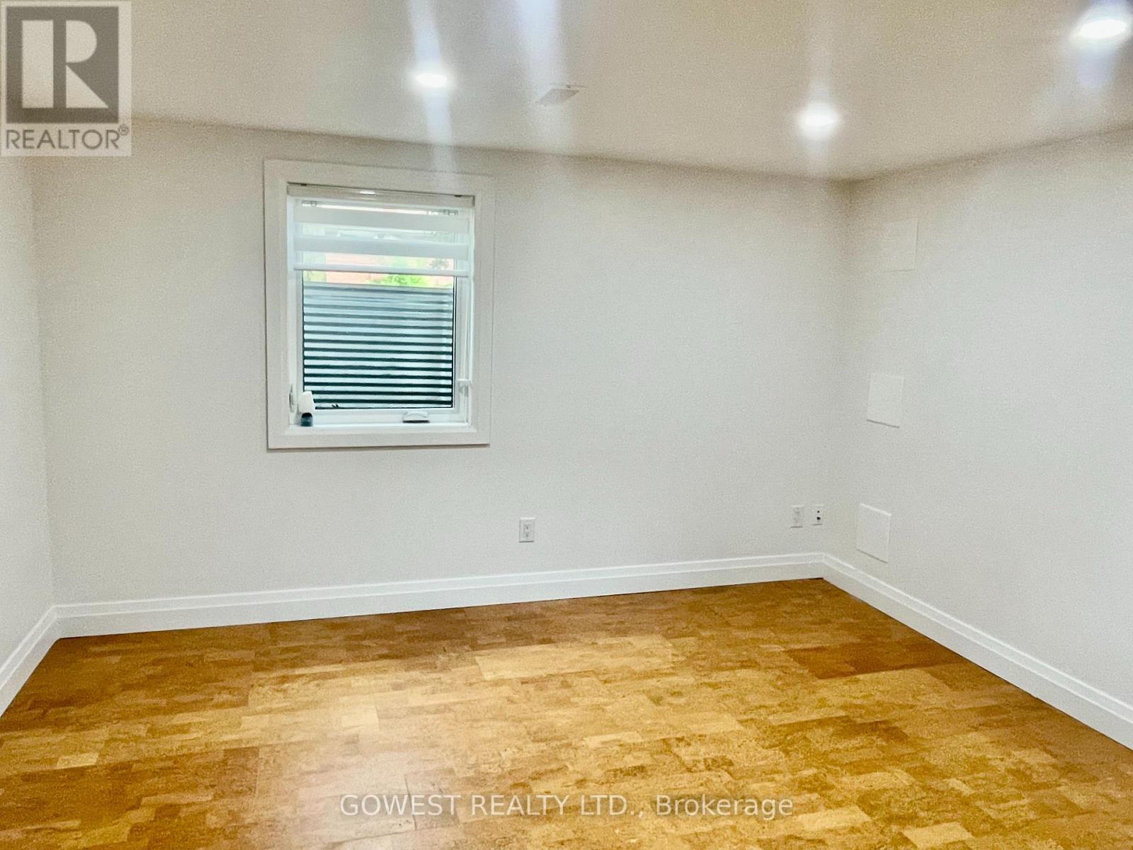 Lower - 42 Briarwood Crescent, Hamilton, Ontario  L9C 4B9 - Photo 12 - X13675460