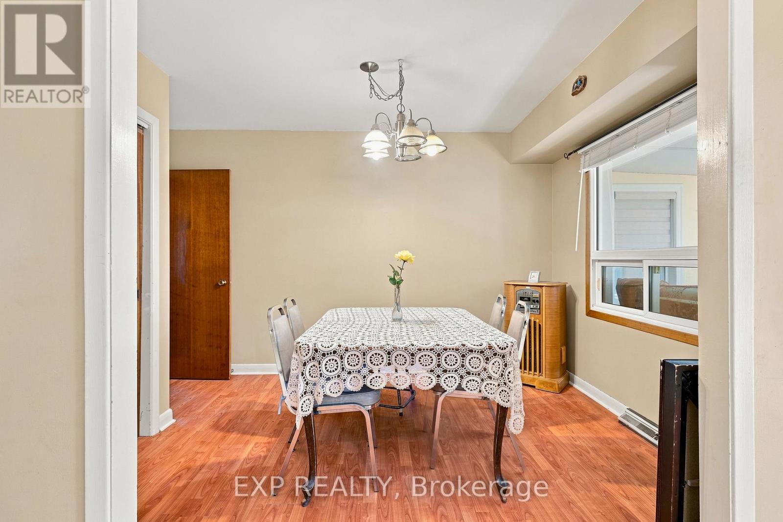 250 Albert Street, Minto, Ontario  N0G 2P0 - Photo 15 - X13675472