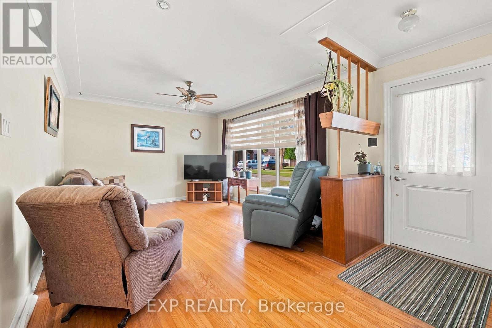 250 Albert Street, Minto, Ontario  N0G 2P0 - Photo 4 - X13675472