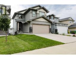 567 Moonlight Lane W, Lethbridge, Alberta