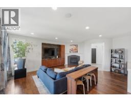 5765 Mountainside Drive, Kelowna, British Columbia  V1W 5H2 - Photo 8 - 10396052