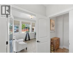 5765 Mountainside Drive, Kelowna, British Columbia  V1W 5H2 - Photo 32 - 10396052