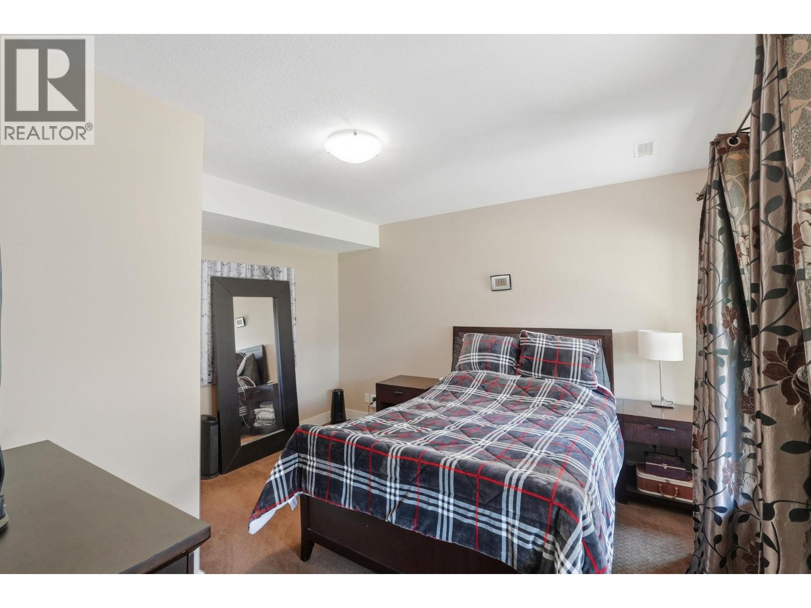 5765 Mountainside Drive, Kelowna, British Columbia  V1W 5H2 - Photo 77 - 10396052