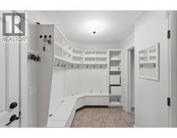 5765 Mountainside Drive, Kelowna, British Columbia  V1W 5H2 - Photo 30 - 10396052