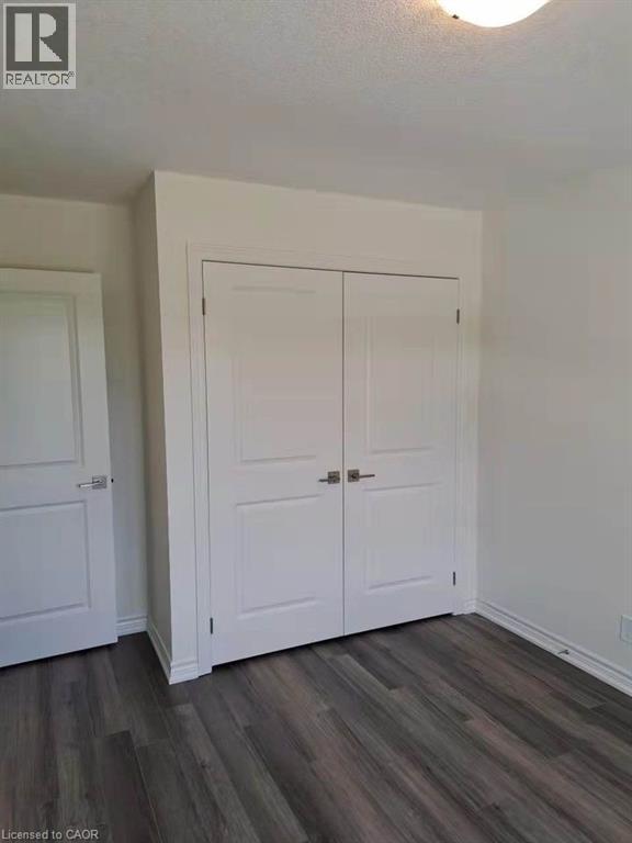 235 Chapel Hill Drive Unit# 34, Kitchener, Ontario  N2R 0S4 - Photo 9 - 40854780