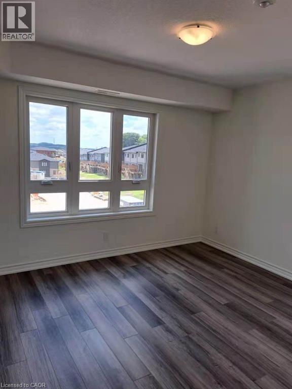 235 Chapel Hill Drive Unit# 34, Kitchener, Ontario  N2R 0S4 - Photo 8 - 40854780