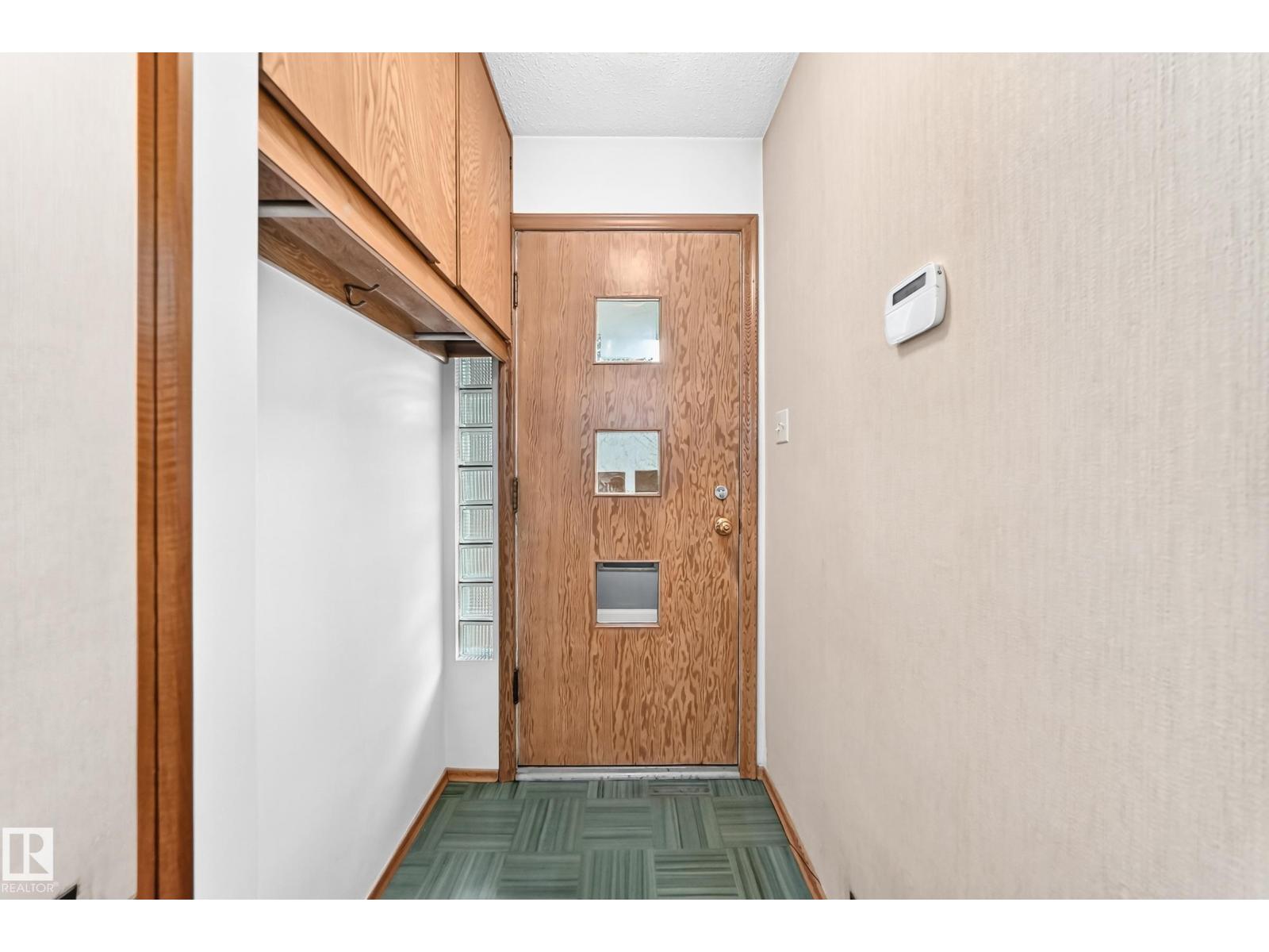 12720 120 Av Nw Nw, Edmonton, Alberta  T5L 2R1 - Photo 3 - E4503793