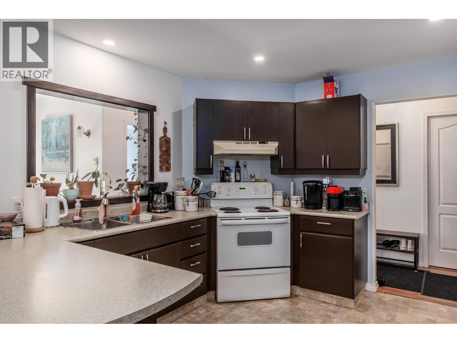 985 Klo Road Unit# 214, Kelowna, British Columbia  V1Y 9L2 - Photo 8 - 10396370