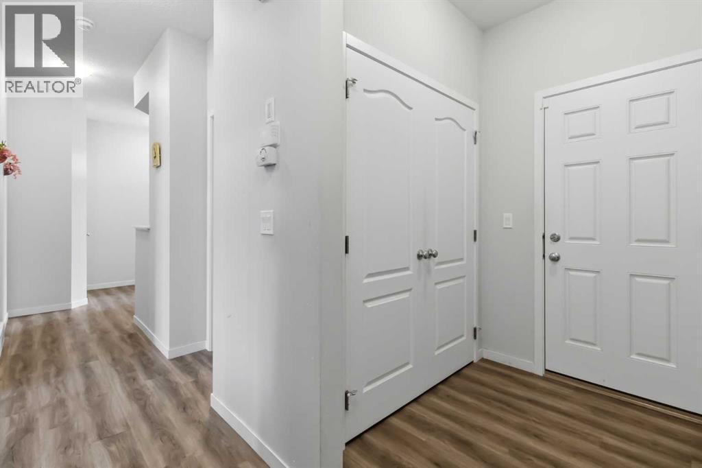 62 Wolf Hollow Way SE, Calgary, Alberta  T2X 1T8 - Photo 8 - A2329556