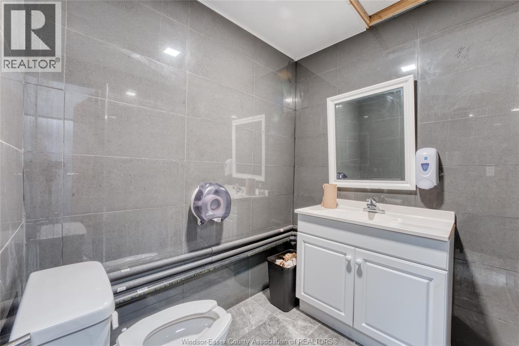 2814 Howard Ave, Windsor, Ontario  N8X 3Y2 - Photo 39 - 26019843