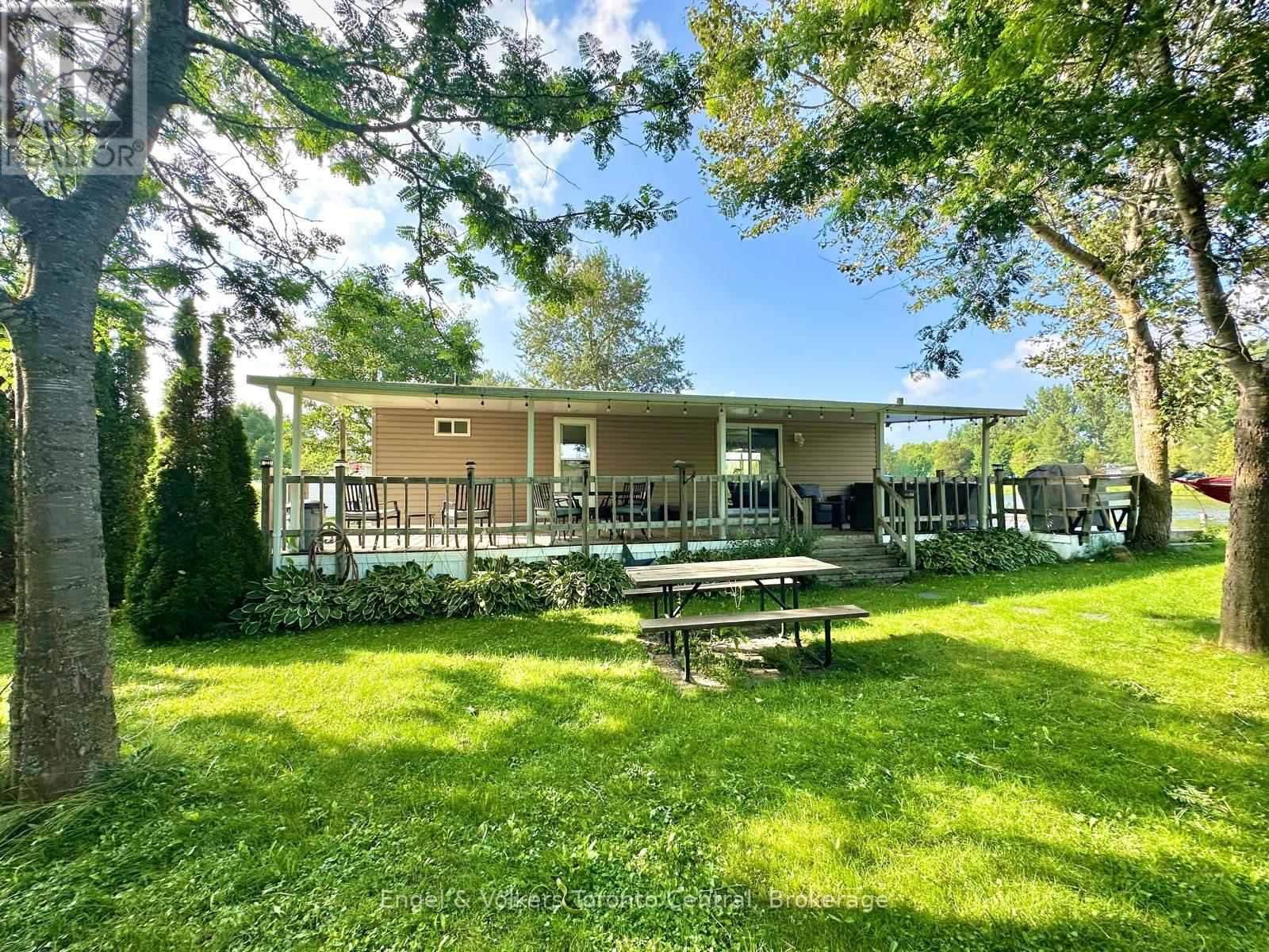 B8 - 7489 Sideroad 5 E, Wellington North, Ontario  N0G 2L0 - Photo 1 - X12885416