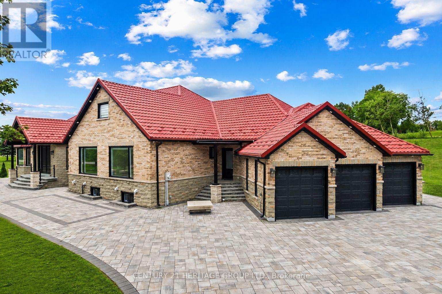 4 Loch Erne Lane, King, Ontario  L0G 1N0 - Photo 3 - N13669852