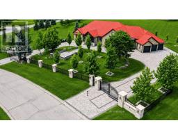 4 LOCH ERNE LANE, King, Ontario