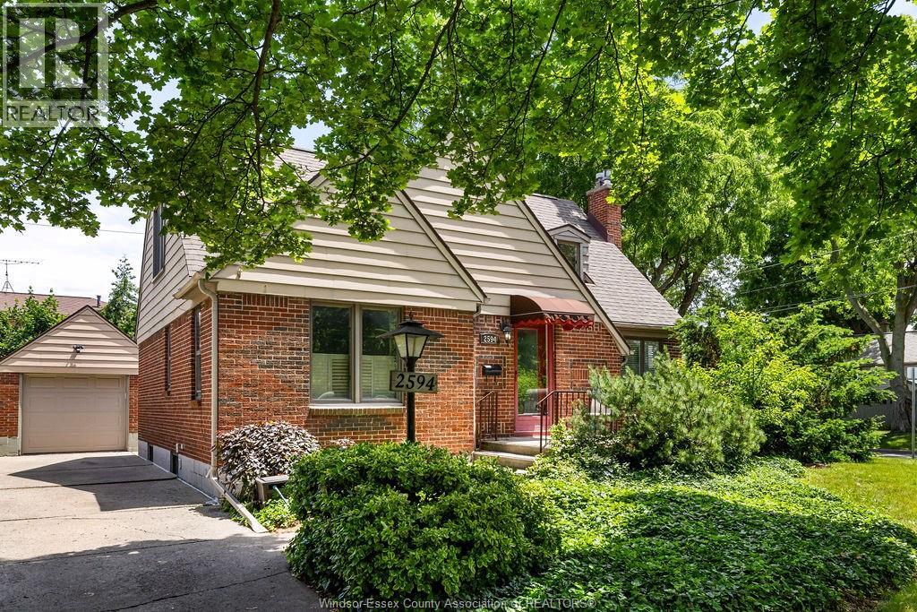 MLS# 26017519: 2594 BUCKINGHAM, Windsor, Canada